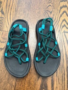 Teva Black Sandals with Teal Rope Straps size 7